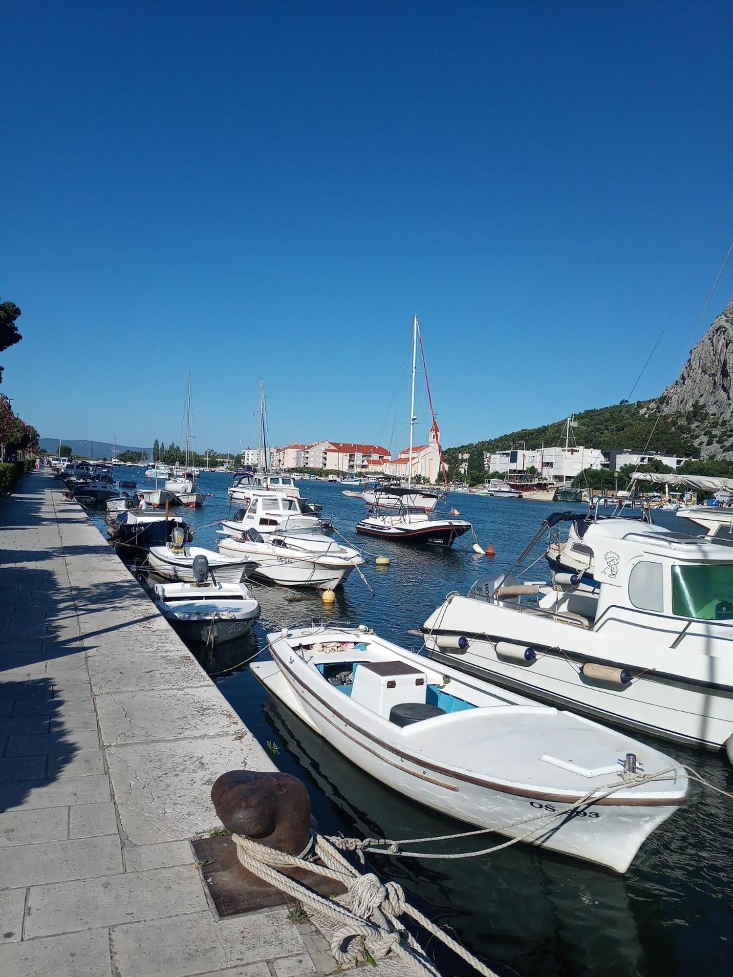 Sea View Panorama Apartment L Omiš Extérieur photo