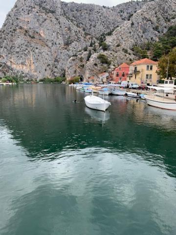 Sea View Panorama Apartment L Omiš Extérieur photo